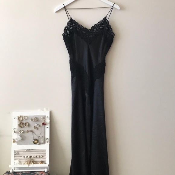 black lace night gown